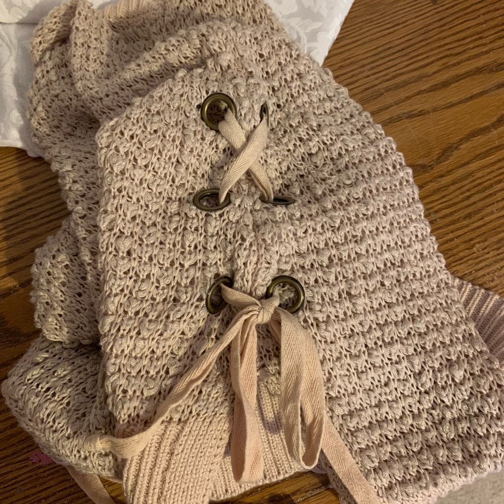 Crochet tank with canvas tie sides, size medium
